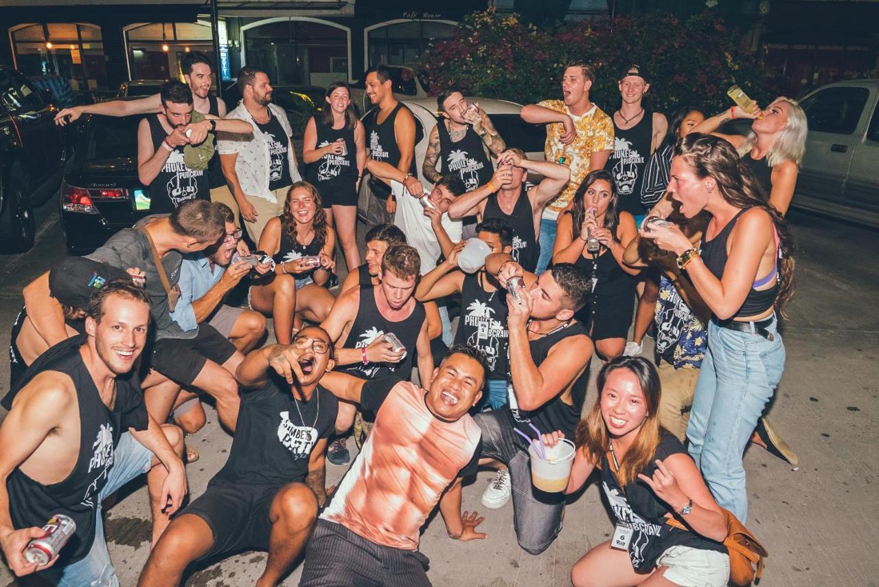 Slumber Party Hostel Phuket Exterior photo